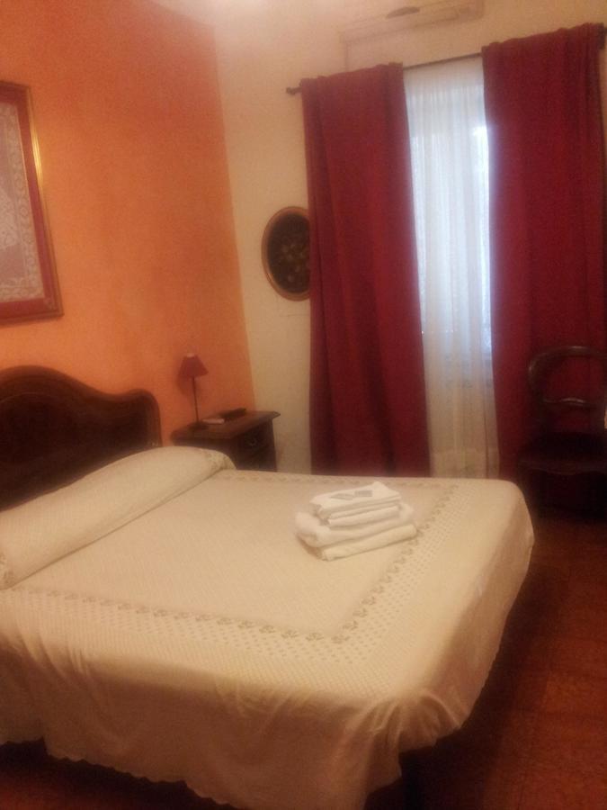 Roma Vecchia B&B Eksteriør bilde