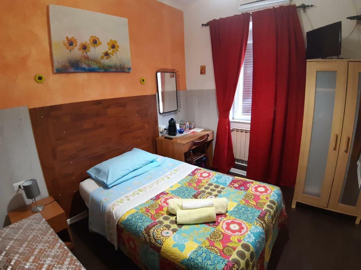 Roma Vecchia B&B Eksteriør bilde